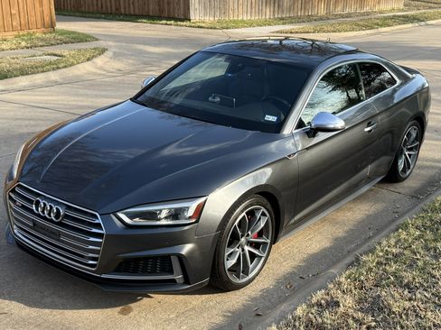 Used 2018 Audi S5 Premium Plus w/ Navigation Package image 2
