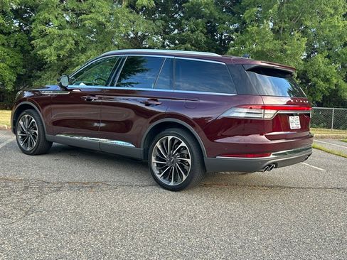 Used 2021 Lincoln Aviator Reserve w/ Equipment Group 201A AWD/4WD image 6