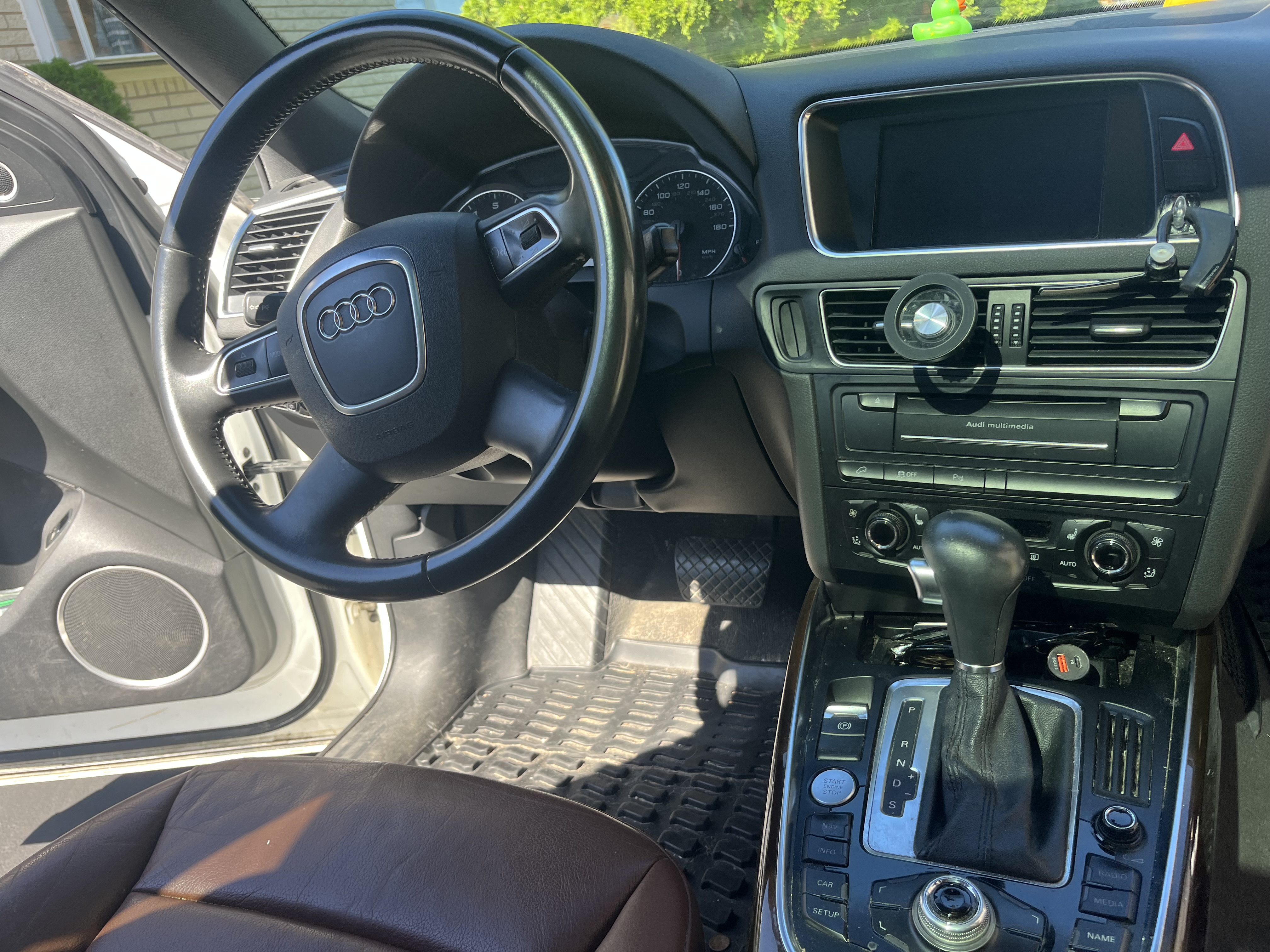 Used 2012 Audi Q5 3.2 Premium Plus w/ Audi MMI Navigation Plus Pkg AWD/4WD image 8