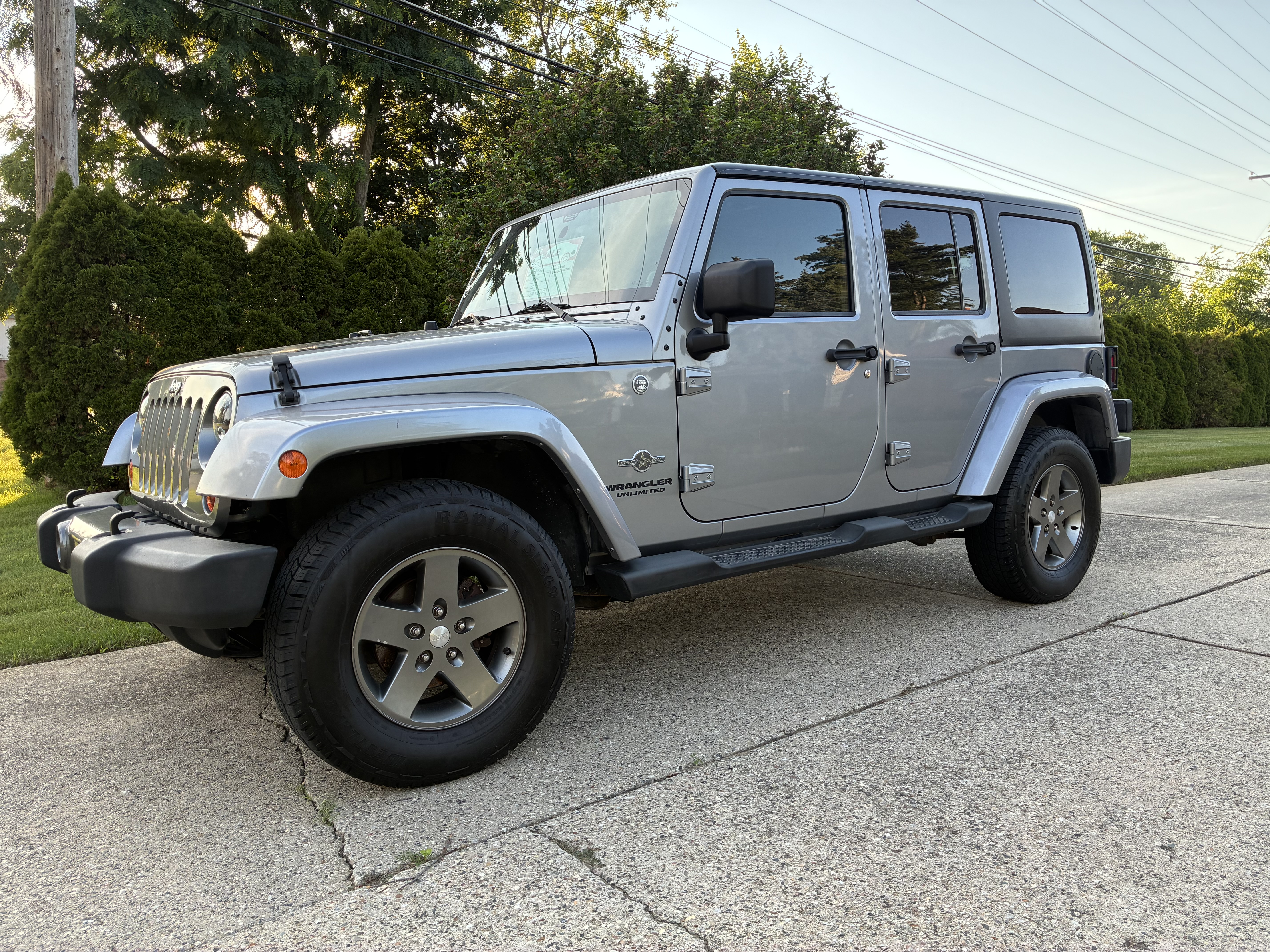 Used 2013 Jeep Wrangler Unlimited Sport AWD/4WD image 9