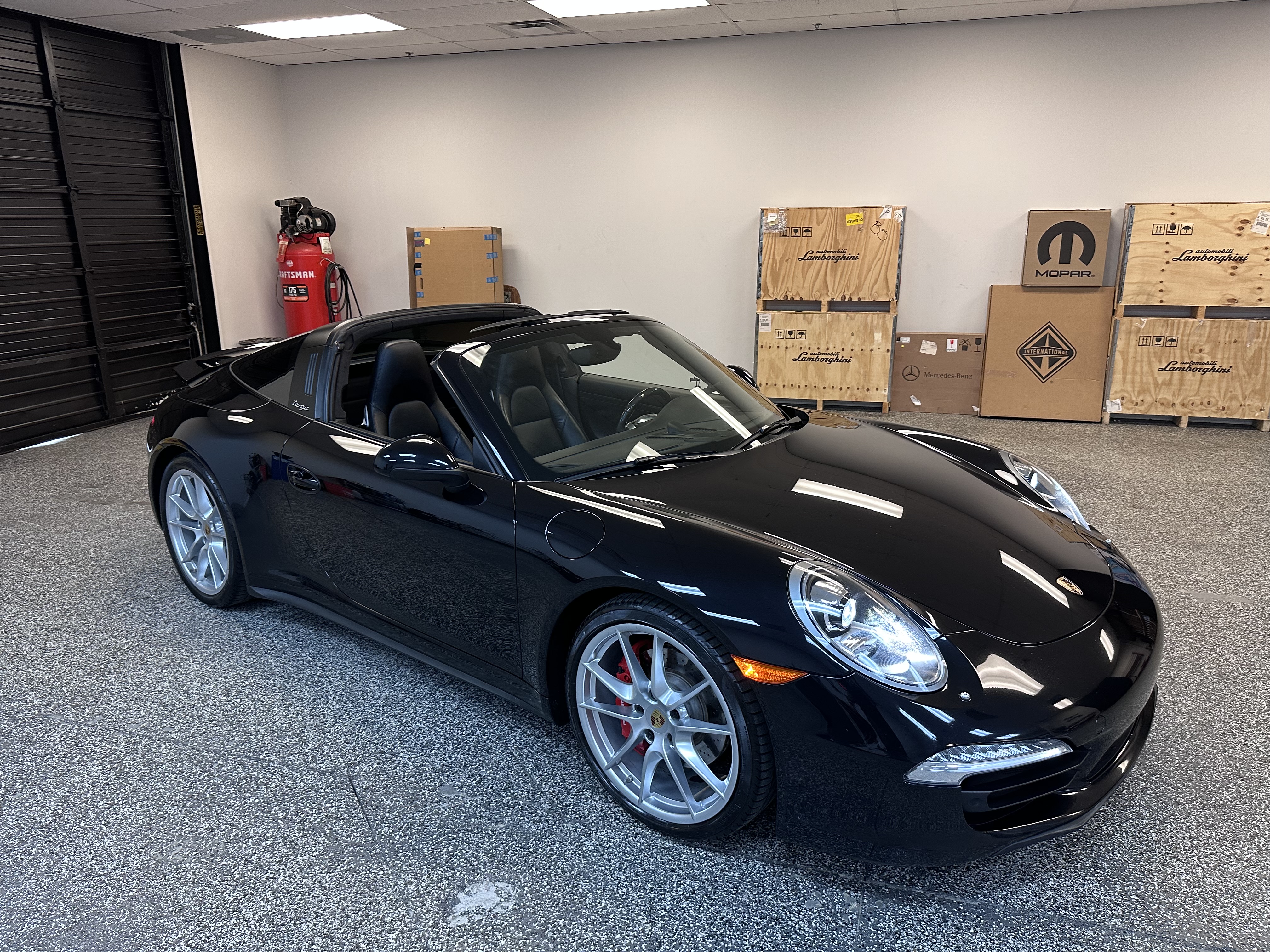 Used 2015 Porsche 911 Targa 4S AWD/4WD image 4