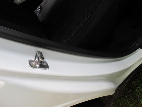 Used 2011 Chevrolet Equinox LT w/ Driver Convenience Package image 10