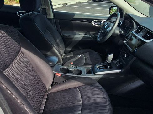 Used 2019 Nissan Sentra SV FWD image 15