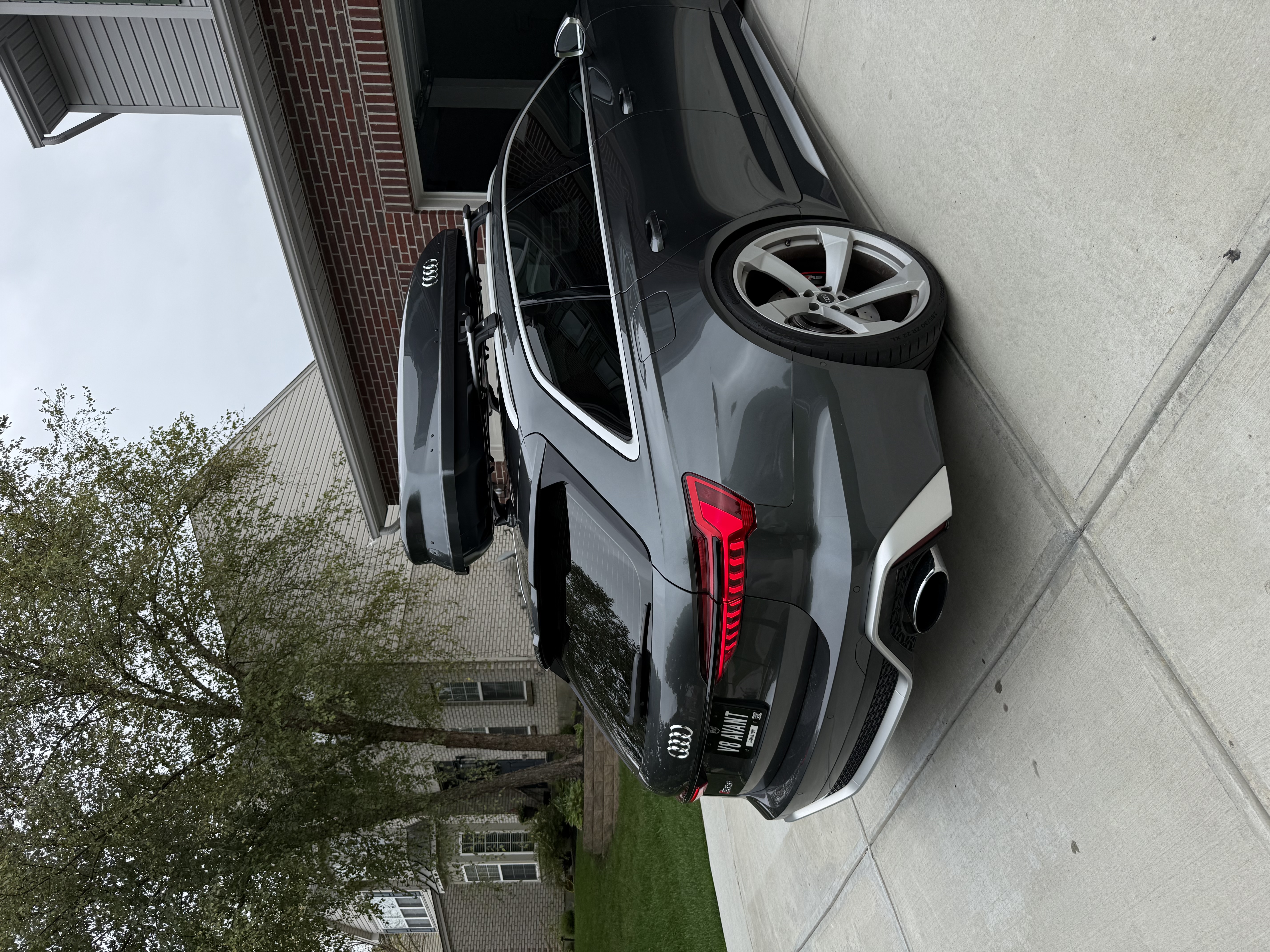 Used 2021 Audi RS 6 AWD/4WD image 28