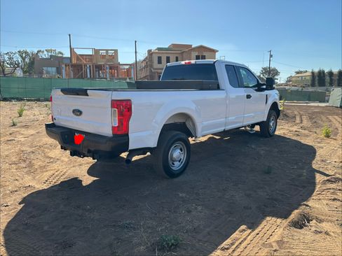 Used 2019 Ford F250 XL w/ Power Equipment Group AWD/4WD image 6