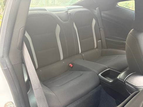 Used 2023 Chevrolet Camaro LT RWD image 13