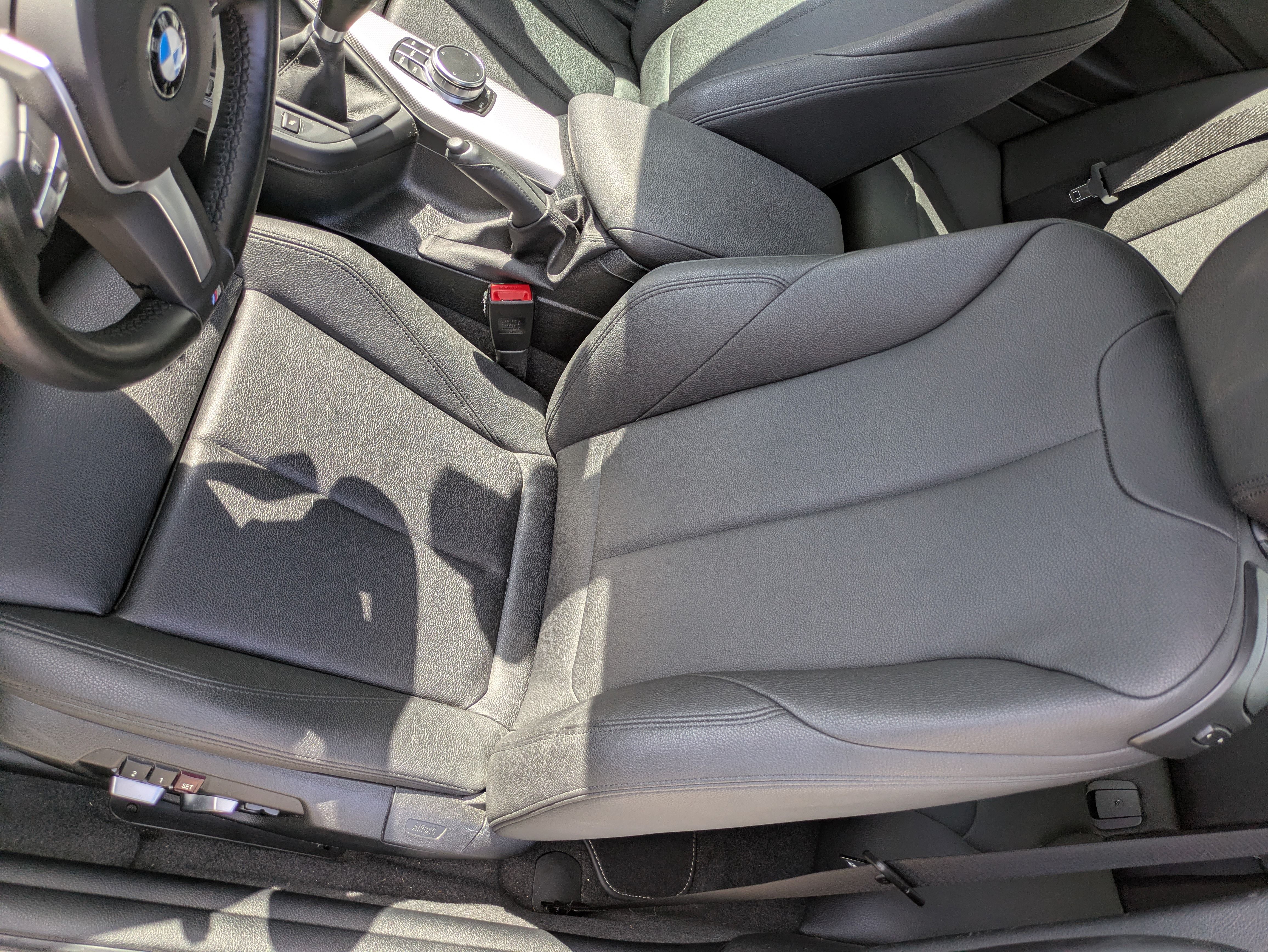 Used 2021 BMW 230i Coupe w/ M Sport Package RWD image 22
