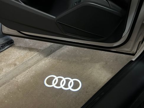 Used 2020 Audi Q5 2.0T Premium Plus w/ Premium Plus Package AWD/4WD image 9