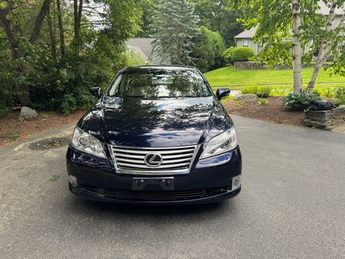 Used 2010 Lexus ES 350 FWD image 2