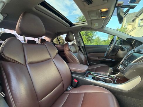 Used 2015 Acura TLX FWD image 8