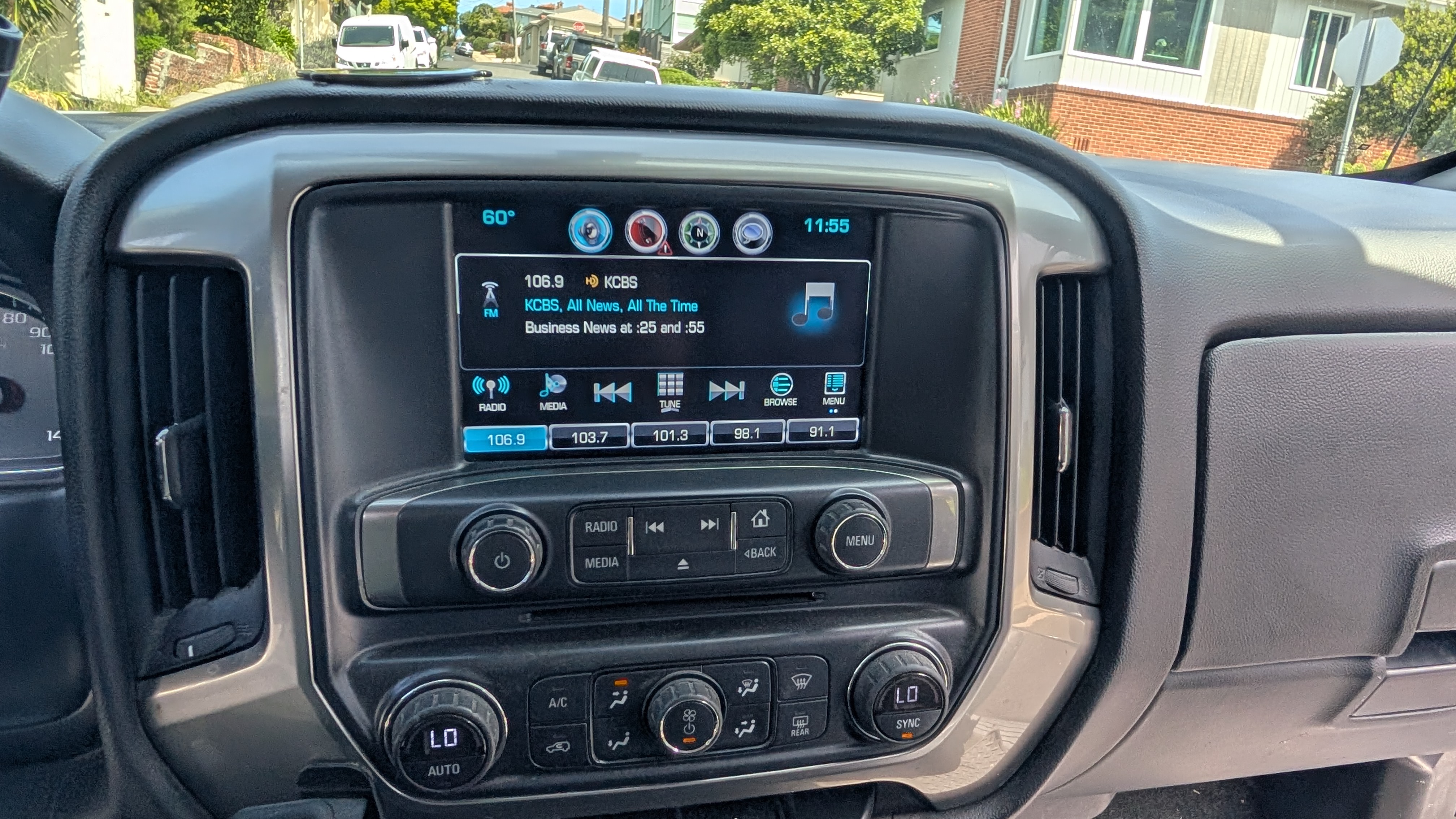 Used 2017 Chevrolet Silverado 1500 LT w/ All Star Edition RWD image 15