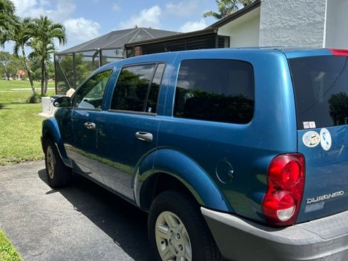 Used 2005 Dodge Durango SXT RWD image 6