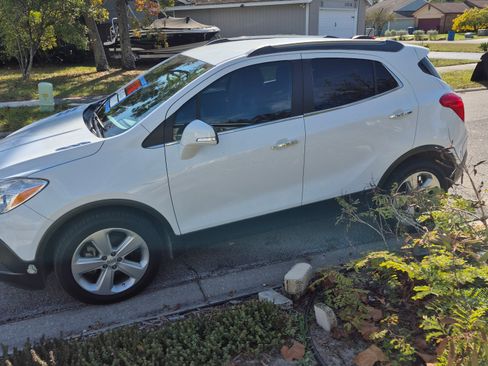 Used 2016 Buick Encore Convenience image 8