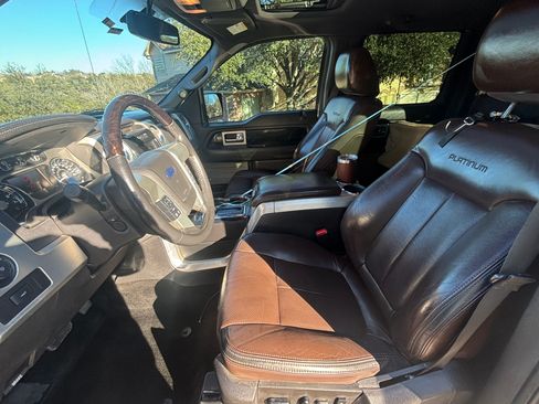 Used 2011 Ford F150 Platinum image 11