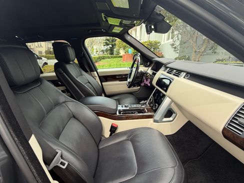 Used 2021 Land Rover Range Rover Westminster Edition image 6