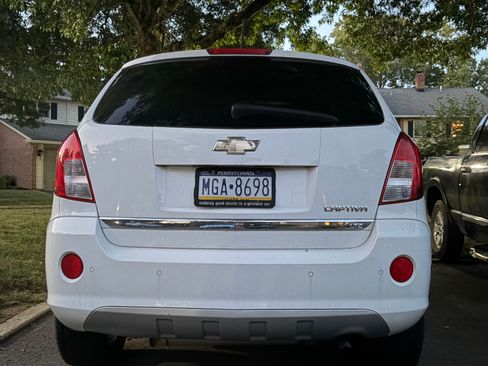 Used 2014 Chevrolet Captiva Sport LTZ FWD image 2