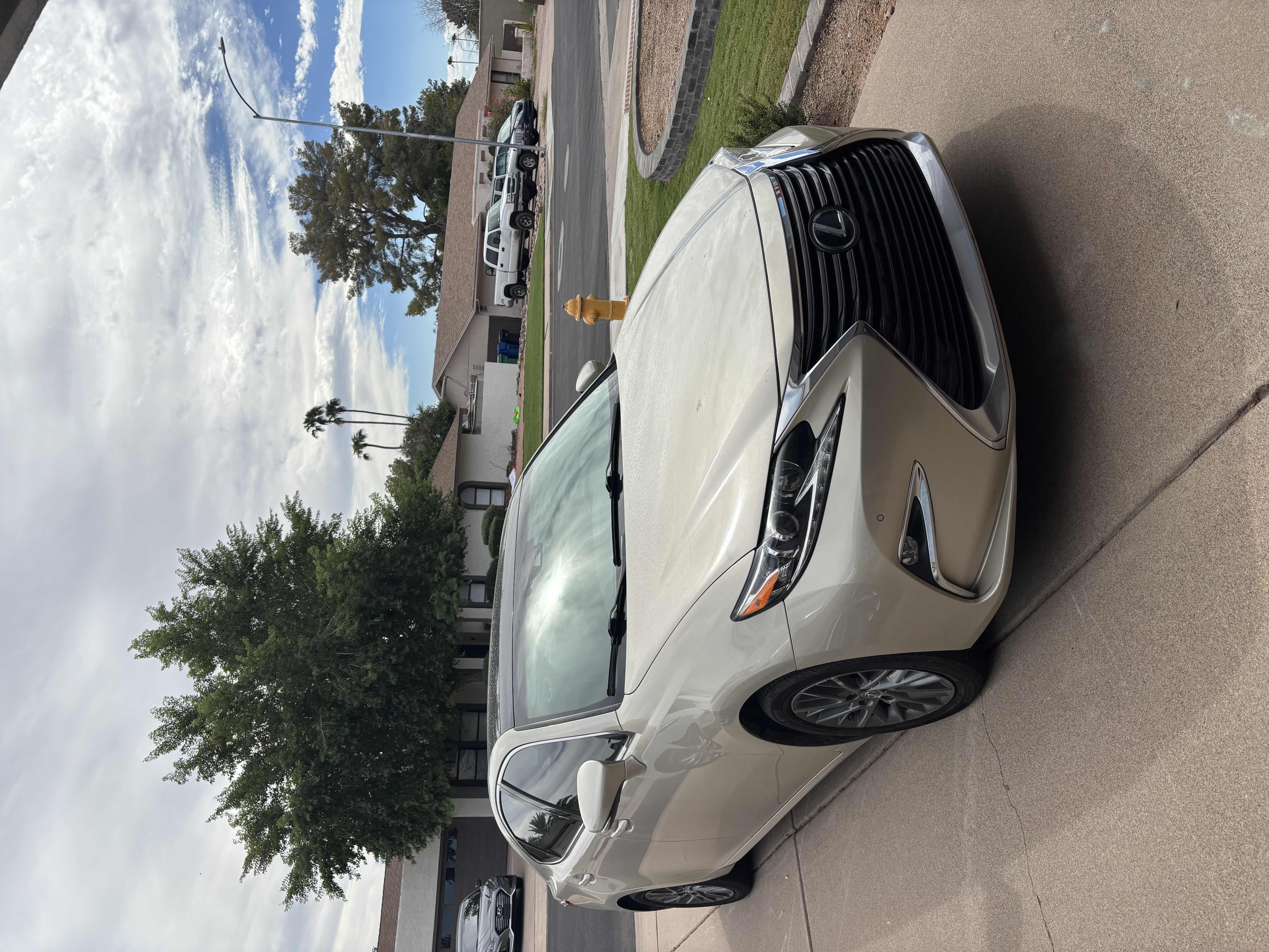 Used 2018 Lexus ES 350 w/ Navigation System Package FWD image 1