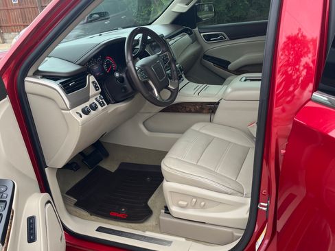 Used 2015 GMC Yukon Denali w/ Open Road Package image 11