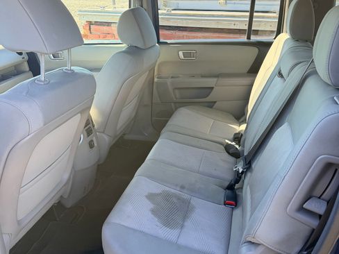 Used 2014 Honda Pilot LX image 10