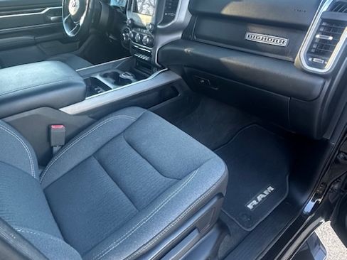 Used 2021 RAM 1500 Big Horn image 12