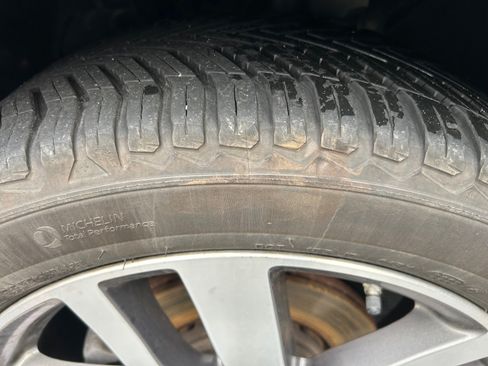 Used 2017 Honda Pilot Touring image 11