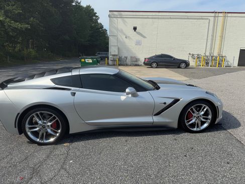 Used 2019 Chevrolet Corvette Stingray Coupe w/ 2LT Preferred Equipment Group image 6