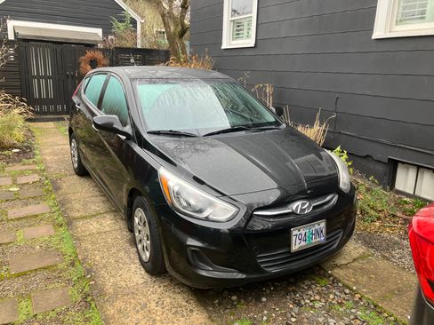 Used 2015 Hyundai Accent GS image 14