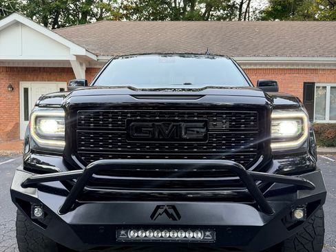 Used 2018 GMC Sierra 1500 Denali image 16