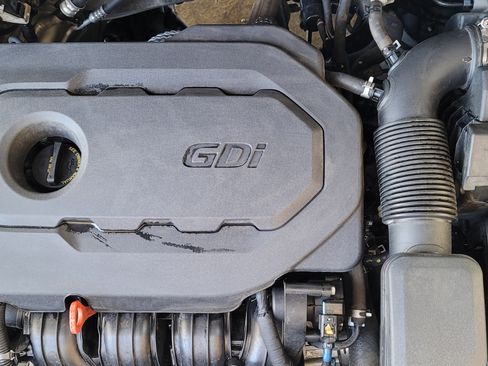 Used 2019 Hyundai Santa Fe Limited image 20