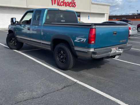 Used 1998 Chevrolet Silverado 1500 4x4 Extended Cab w/ Preferred Equipment Group 3 image 18