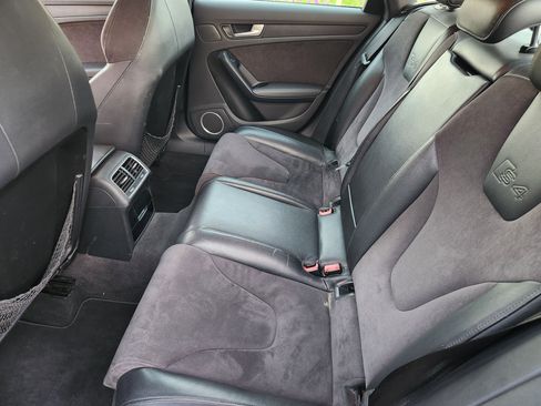 Used 2011 Audi S4 Prestige image 11