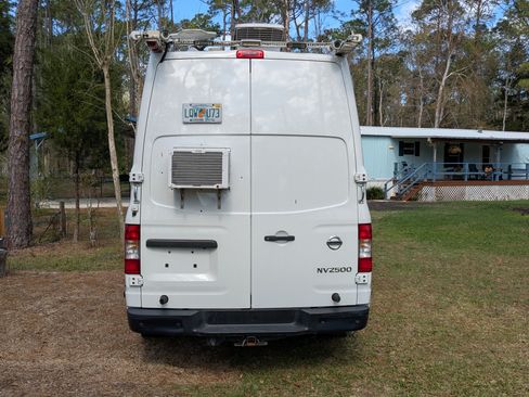 Used 2018 Nissan NV 2500 SV w/ Navigation Package image 5