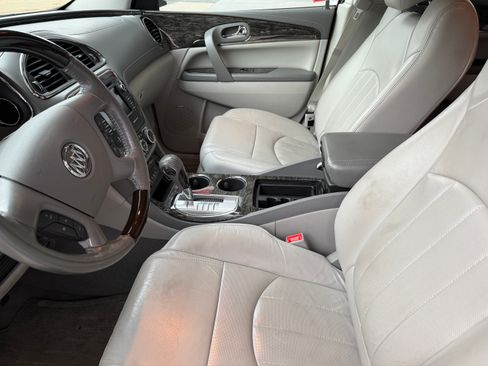 Used 2014 Buick Enclave Leather image 4