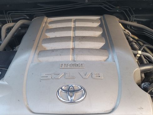 Used 2010 Toyota Tundra 2WD CrewMax w/ TRD Off-Road Pkg image 29
