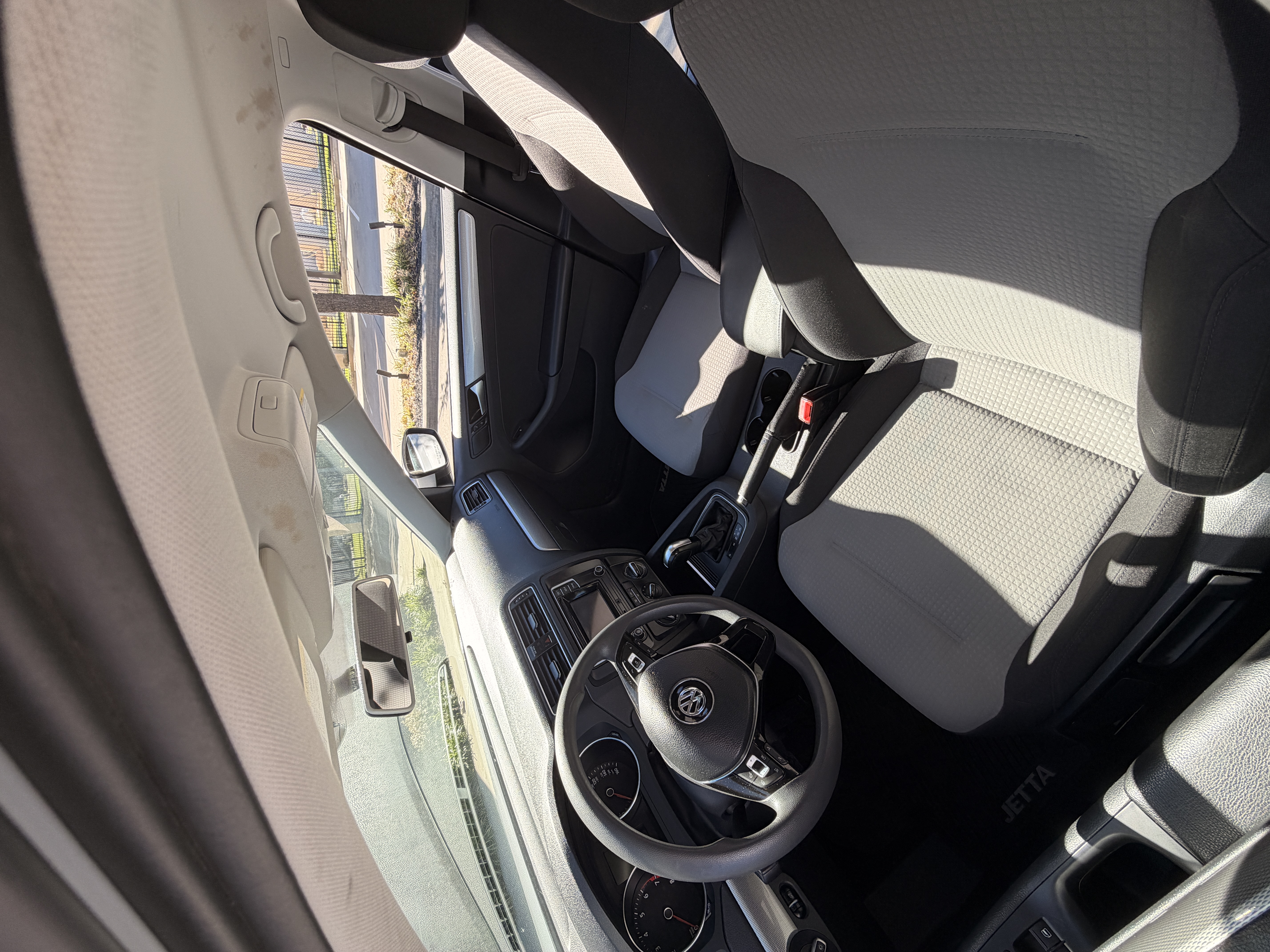 Used 2017 Volkswagen Jetta S FWD image 9