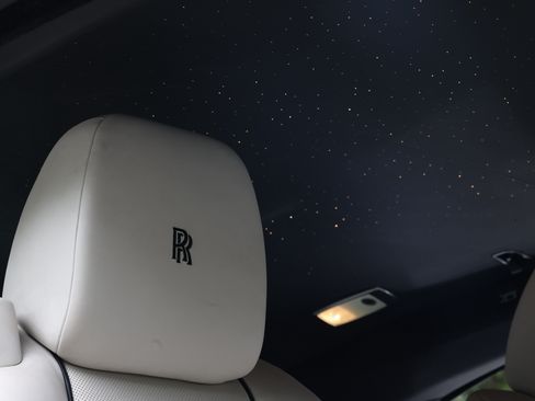 Used 2014 Rolls-Royce Wraith RWD image 12