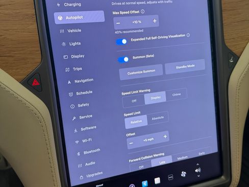 Used 2020 Tesla Model S Performance image 21