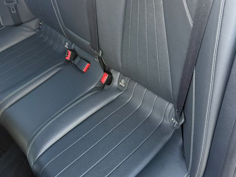 Used 2017 Mercedes-Benz E 300 image 13