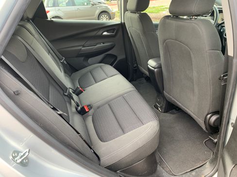 Used 2022 Chevrolet Bolt LT image 19