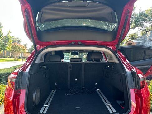 Used 2019 Alfa Romeo Stelvio Ti image 8