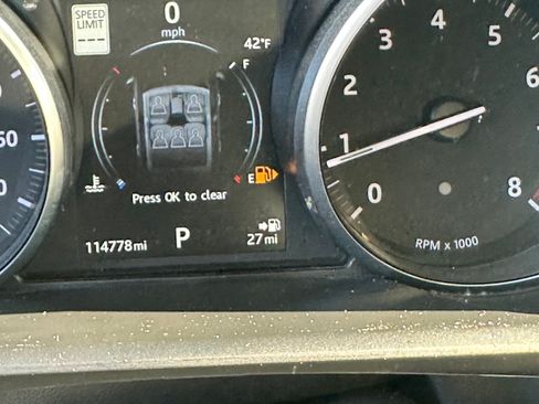 Used 2017 Land Rover Range Rover Sport HSE AWD/4WD image 10