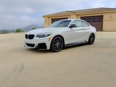 Used 2019 BMW M240i xDrive Coupe w/ Premium Package image 5