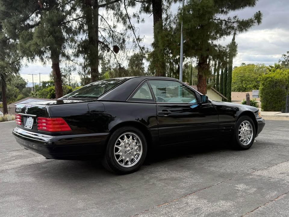 Used 1997 Mercedes-Benz SL 500 image 11