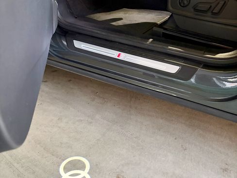 Used 2022 Audi Q5 e Premium Plus w/ Premium Plus Package image 22