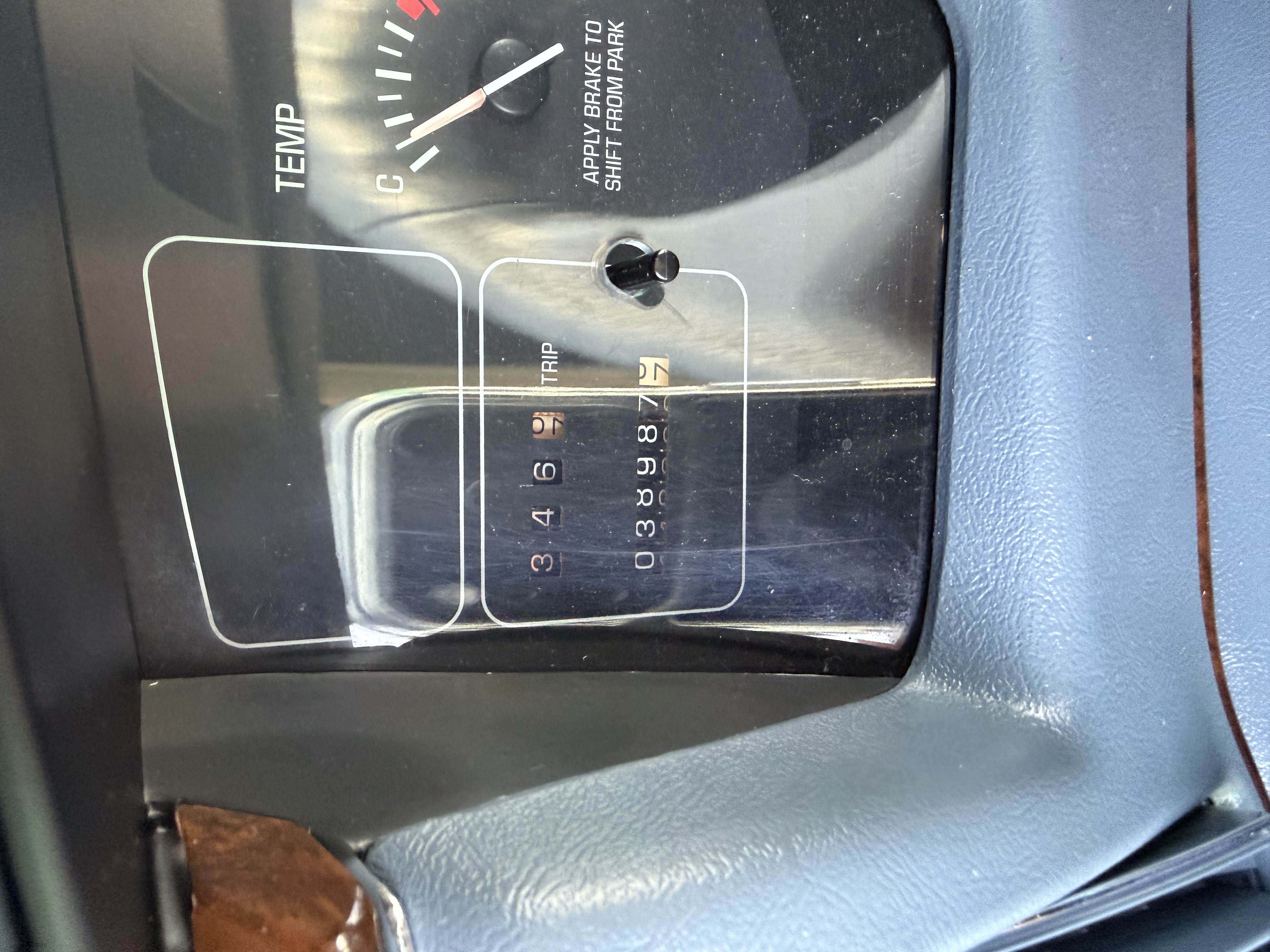 Used 1995 Buick Roadmaster Limited RWD image 9