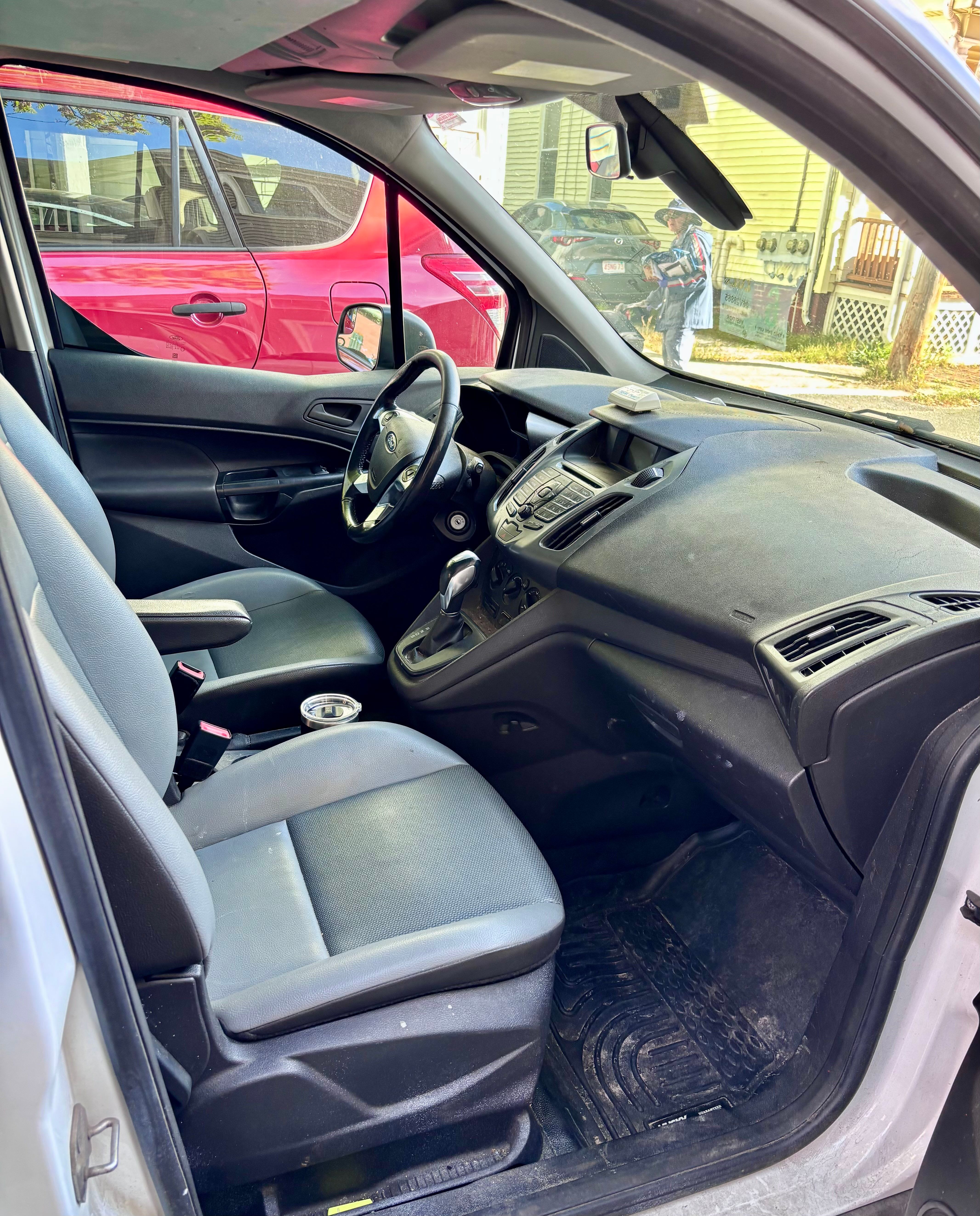 Used 2018 Ford Transit Connect XL FWD image 10