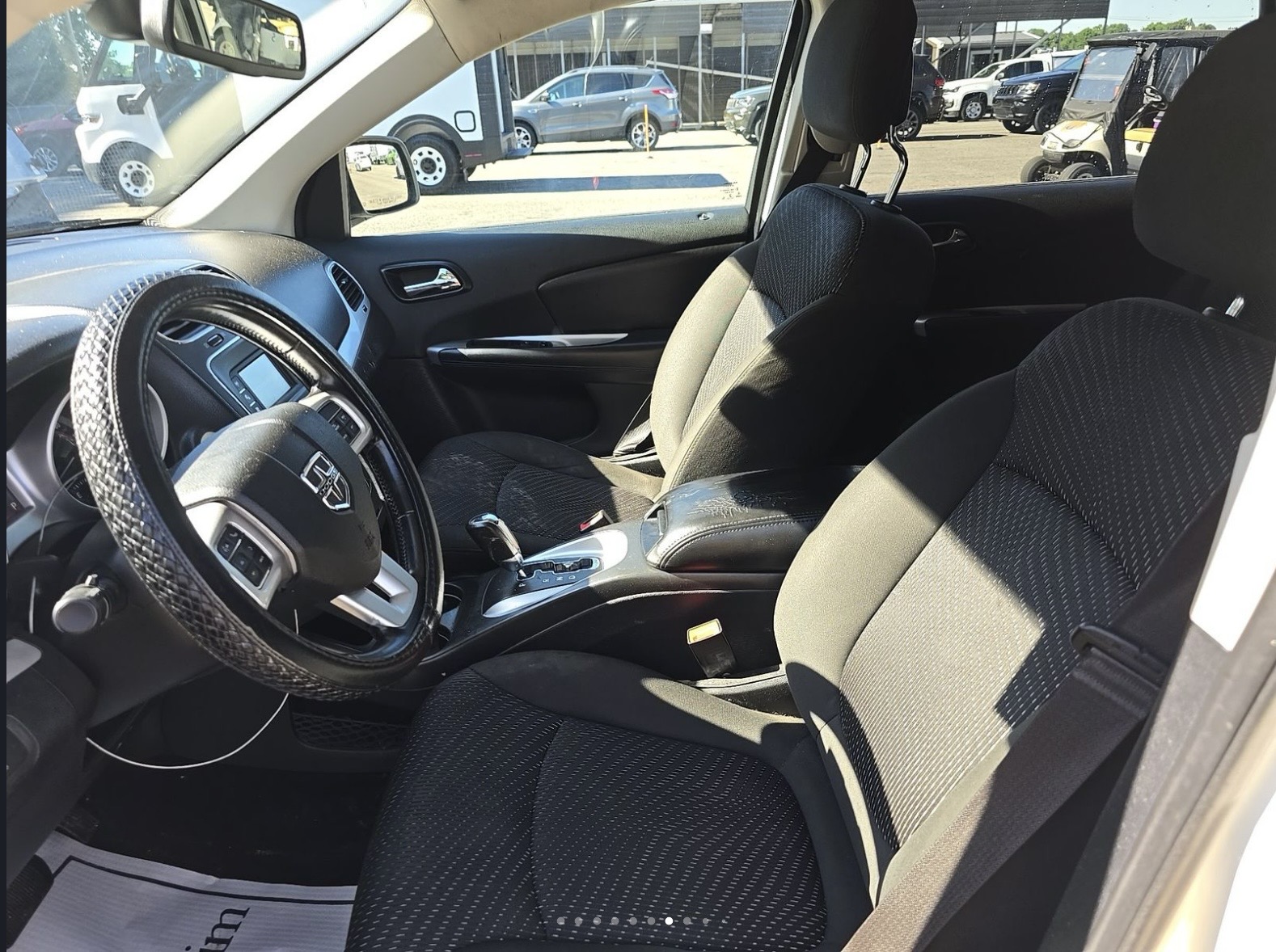 Used 2020 Dodge Journey SE w/ SE Popular Equipment Group FWD image 10
