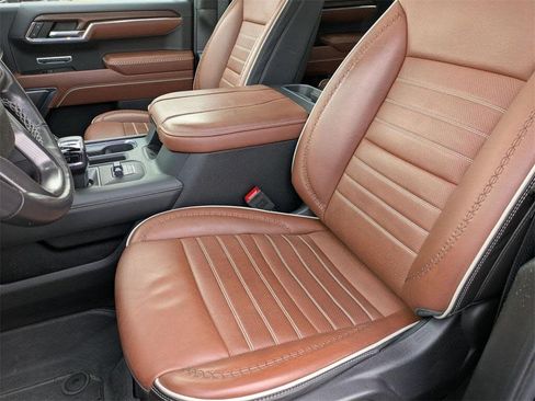 Used 2024 GMC Sierra 1500 Denali Ultimate image 11