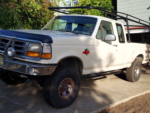 Used 1995 Ford F150 XL image 1