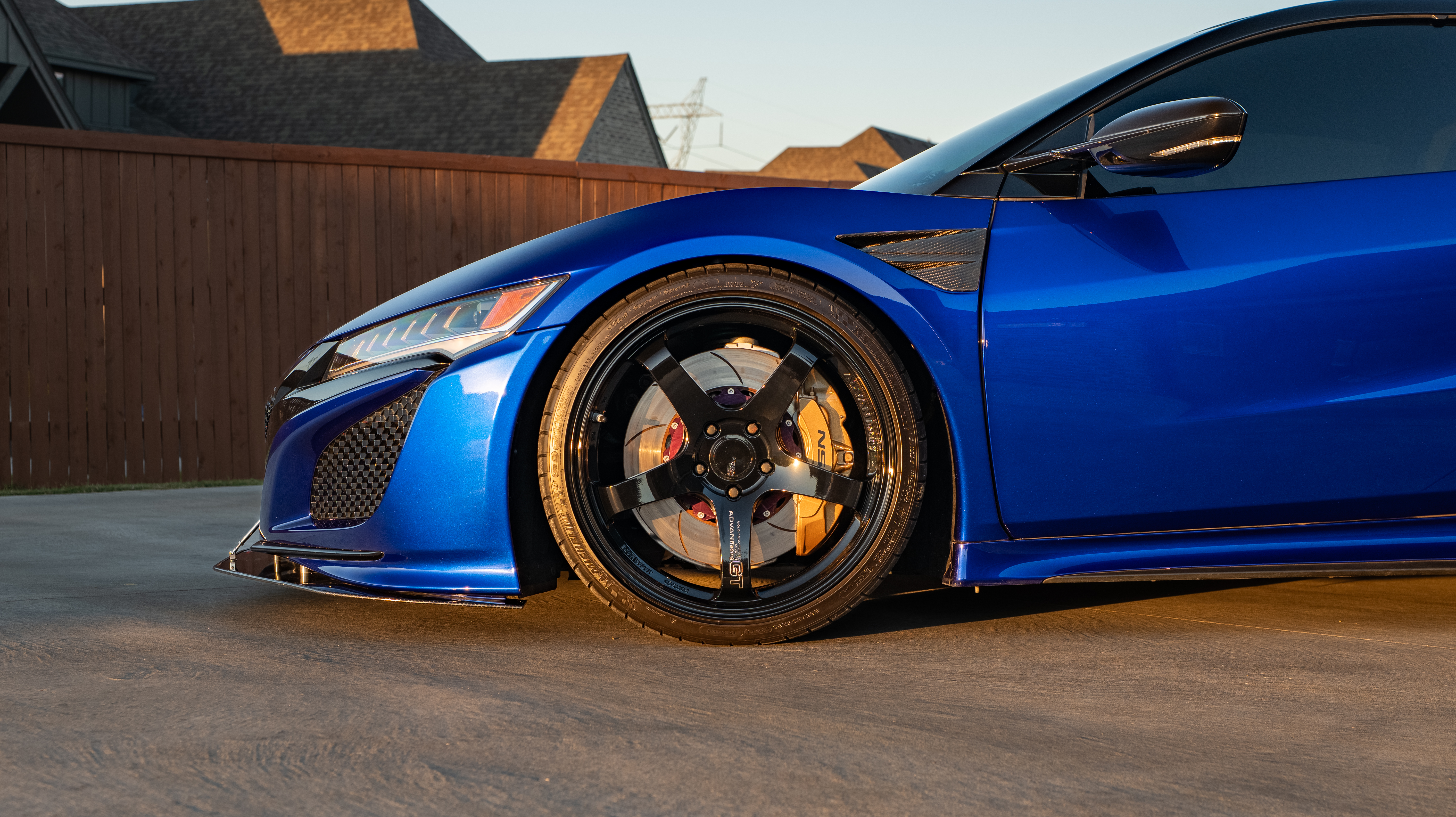 Used 2019 Acura NSX AWD/4WD image 9